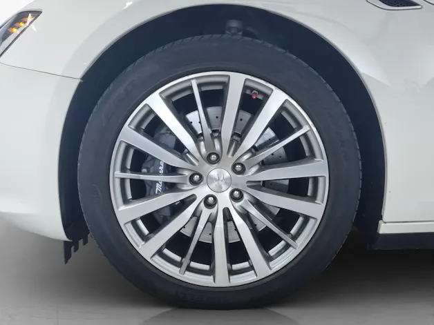 MASERATI Ghibli 3.0 V6