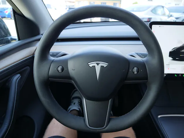 Tesla Model Y RWD