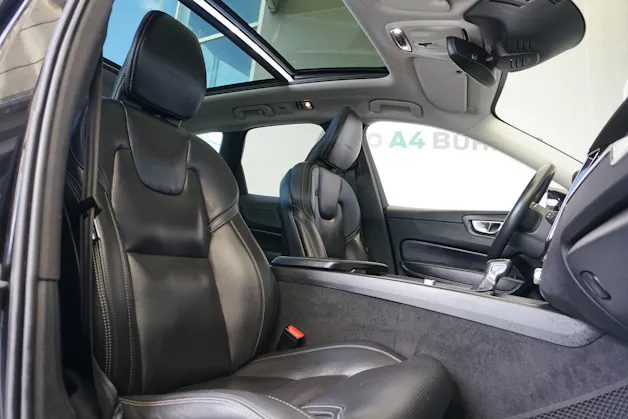 VOLVO XC60 2,0 T6 AWD Inscription 310PS Neupreis Fr. 97`500.--!!