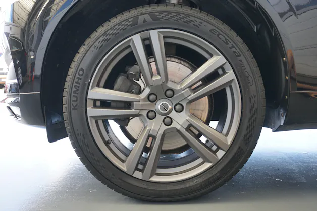 VOLVO XC60 2,0 T6 AWD Inscription 310PS Neupreis Fr. 97`500.--!!