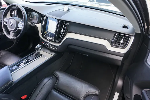 VOLVO XC60 2,0 T6 AWD Inscription 310PS Neupreis Fr. 97`500.--!!