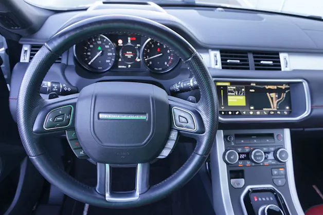 Land Rover Evoque 2.0Si4 HSE Dynamic Convertible 241 PS