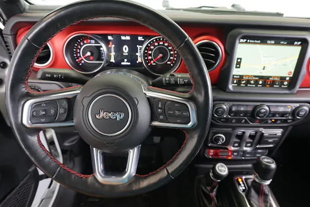 JEEP Wrangler 2.0 Turbo 272 PS Rubicon CH-Auto mit Gratisservice