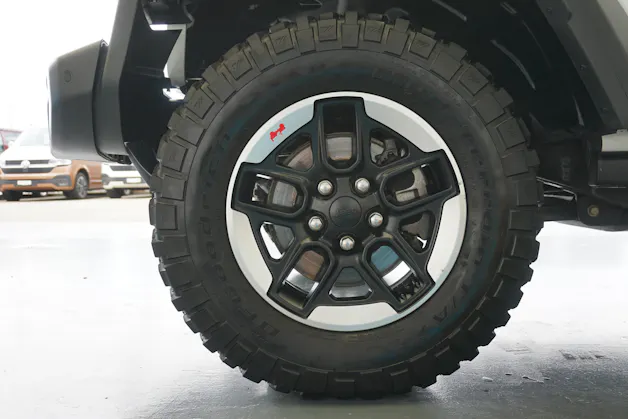 JEEP Wrangler 2.0 Turbo 272 PS Rubicon CH-Auto mit Gratisservice