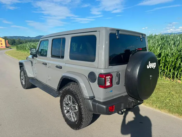JEEP Wrangler 2.0 PHEV Unlimited Rubicon DT Automatic Sky One Touch