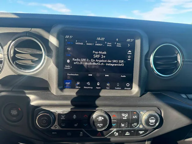 JEEP Wrangler 2.0 PHEV Unlimited Rubicon DT Automatic Sky One Touch