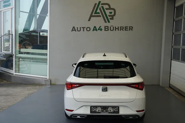 SEAT Leon ST 1.4 eHybrid Formula Racing "wenn Akku geladen nur 1.5lt.Benzinverbrauch auf 100km"