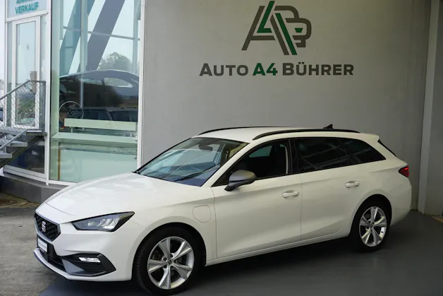 SEAT Leon ST 1.4 eHybrid Formula Racing "wenn Akku geladen nur 1.5lt.Benzinverbrauch auf 100km"