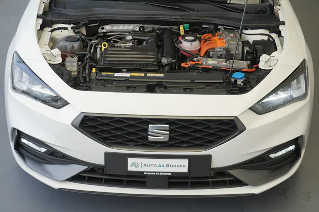 SEAT Leon ST 1.4 eHybrid Formula Racing "wenn Akku geladen nur 1.5lt.Benzinverbrauch auf 100km"