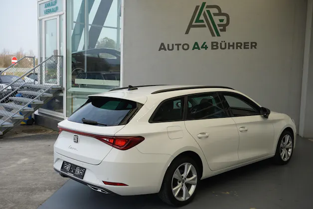 SEAT Leon ST 1.4 eHybrid Formula Racing "wenn Akku geladen nur 1.5lt.Benzinverbrauch auf 100km"
