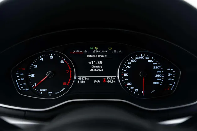 AUDI AUDI A4 Avant 35 TFSI S-tronic Advanced Black-Line