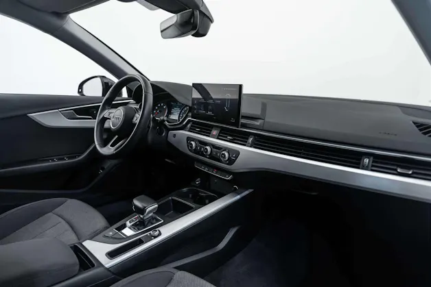 AUDI AUDI A4 Avant 35 TFSI S-tronic Advanced Black-Line