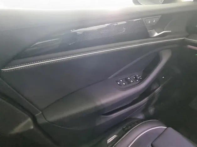 VW Passat Variant 1.5 TSI evo2 PHEV Business