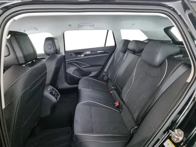 VW Passat Variant 1.5 TSI evo2 PHEV Business