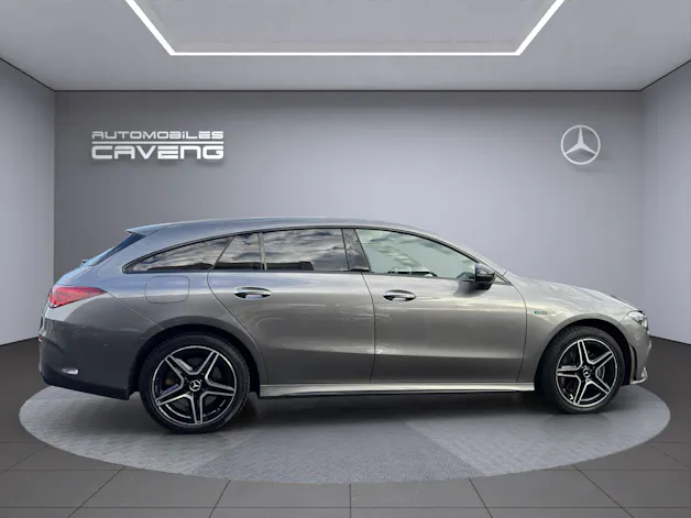MERCEDES-BENZ CLA Shooting Brake 250 e 8G-DCT AMG Line