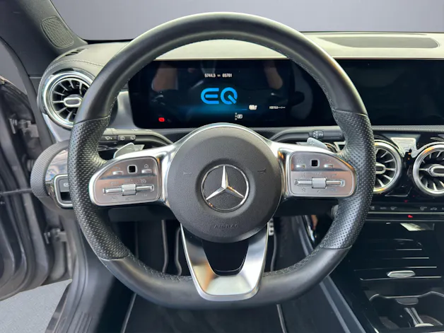 MERCEDES-BENZ CLA Shooting Brake 250 e 8G-DCT AMG Line