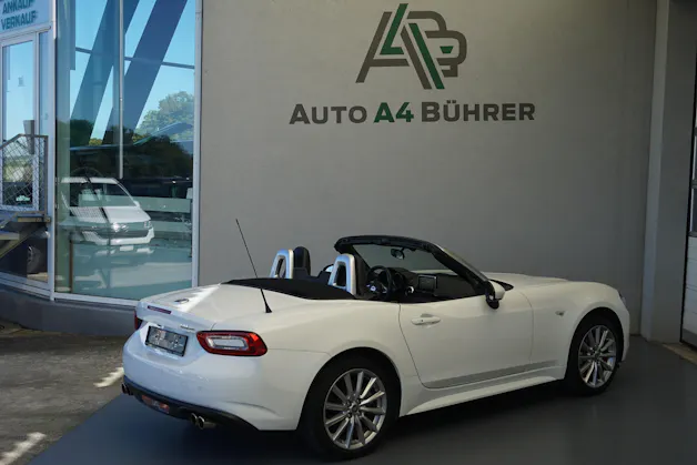FIAT 124 Spider 1.4 TB Lusso Automat 140PS