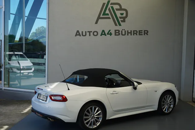 FIAT 124 Spider 1.4 TB Lusso Automat 140PS