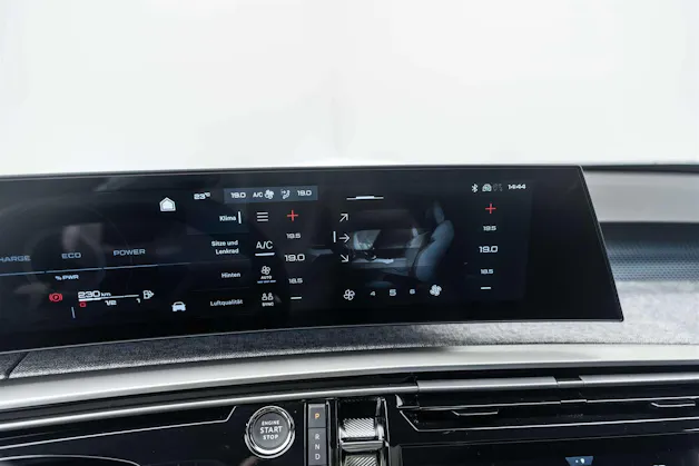 PEUGEOT 5008 145 Hybrid GT 7-Plätzer e-DCS-Automat