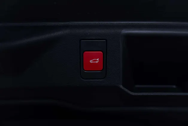 PEUGEOT 5008 145 Hybrid GT 7-Plätzer e-DCS-Automat