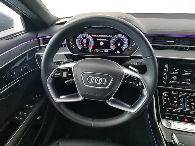 AUDI A8 3.0 TFSI V6 quattro 8-Gang tiptronic