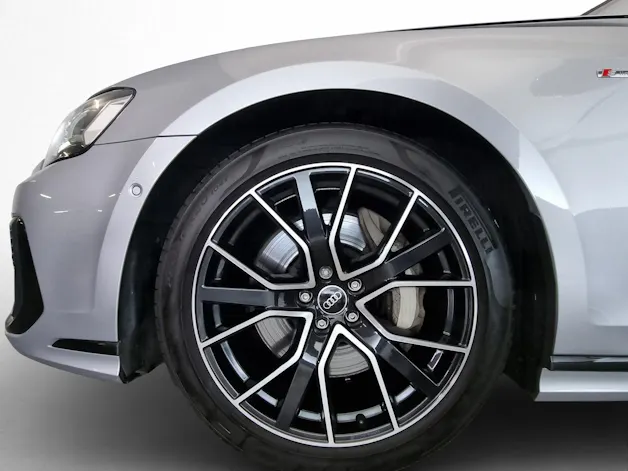 AUDI A8 3.0 TFSI V6 quattro 8-Gang tiptronic