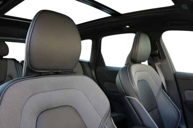 VOLVO XC60 T6 eAWD PluginHybrid Ultra Dark Geartronic