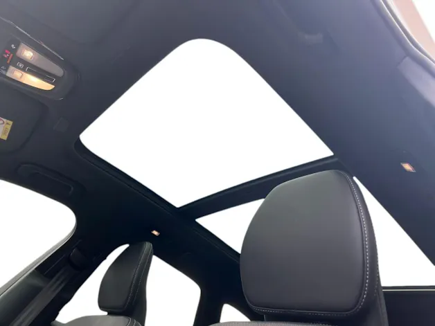 VOLVO XC60 T6 eAWD PluginHybrid Ultra Dark Geartronic
