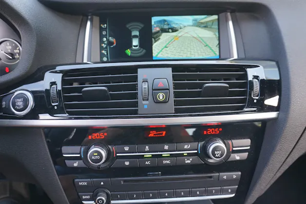 BMW X4 M 40i 360 PS xDrive 100% BENZINER !!