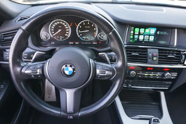 BMW X4 M 40i 360 PS xDrive 100% BENZINER !!