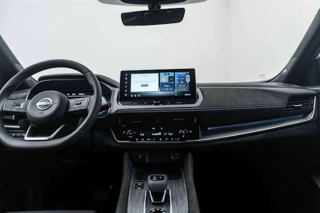 NISSAN Qashqai 1.3 DIG-T MHEV Tekna+ 4x4 Xtronic-Automat