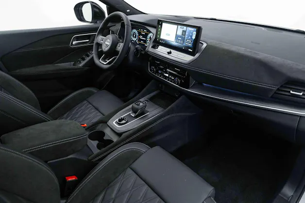 NISSAN Qashqai 1.3 DIG-T MHEV Tekna+ 4x4 Xtronic-Automat