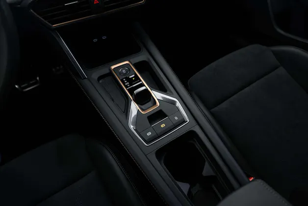 CUPRA CUPRA LEON ST 1.5 eTSi DSG-Automat