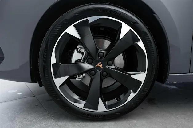 CUPRA CUPRA LEON ST 1.5 eTSi DSG-Automat