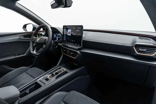 CUPRA CUPRA LEON ST 1.5 eTSi DSG-Automat