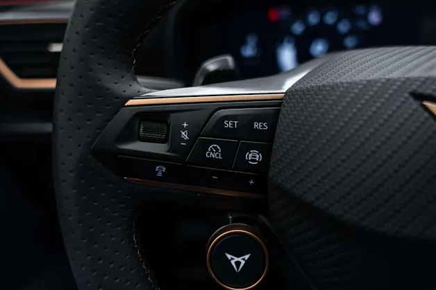 CUPRA CUPRA LEON ST 1.5 eTSi DSG-Automat
