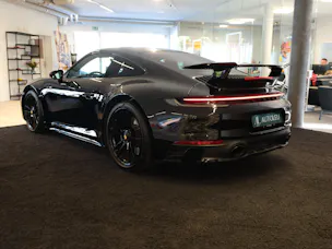 PORSCHE 911 Carrera GTS PDK Liftsystem | Aerokit | Carbon Paket | Matrix-LED PDLS | Bose Surround Sound |