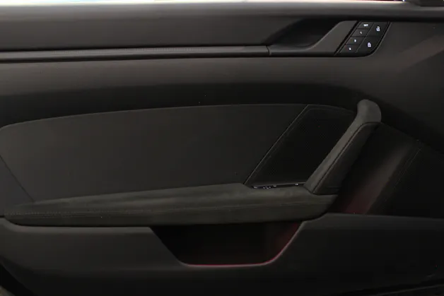 PORSCHE 911 Carrera GTS PDK Liftsystem | Aerokit | Carbon Paket | Matrix-LED PDLS | Bose Surround Sound |
