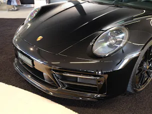 PORSCHE 911 Carrera GTS PDK Liftsystem | Aerokit | Carbon Paket | Matrix-LED PDLS | Bose Surround Sound |