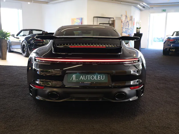 PORSCHE 911 Carrera GTS PDK Liftsystem | Aerokit | Carbon Paket | Matrix-LED PDLS | Bose Surround Sound |