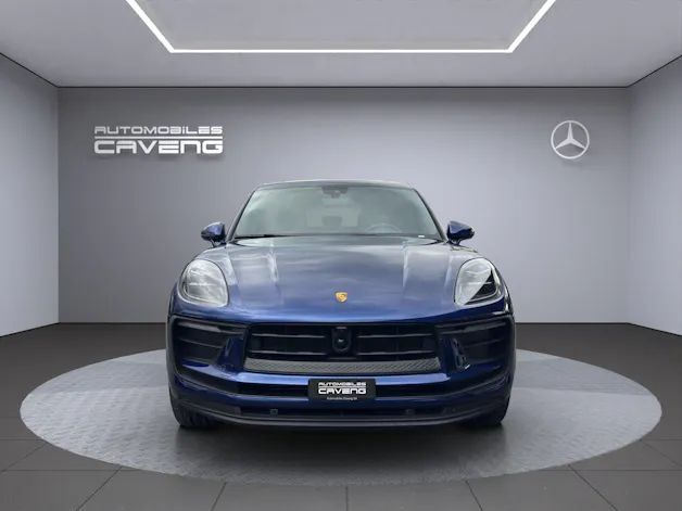 PORSCHE Macan PDK