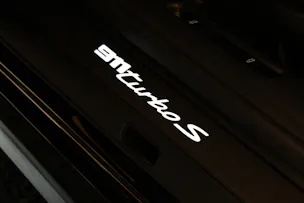 PORSCHE 911 Turbo S Cabriolet PDK | Brixton Forged ZV 21/22" | Sportabgasanlage | Burmester | Sitzbelüftung | Liftsystem |