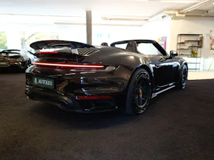 PORSCHE 911 Turbo S Cabriolet PDK | Brixton Forged ZV 21/22" | Sportabgasanlage | Burmester | Sitzbelüftung | Liftsystem |