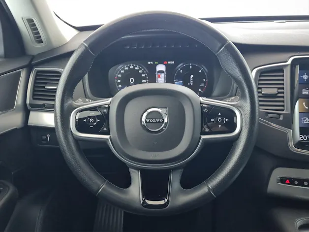 VOLVO XC90 2.0 D5 Momentum 7P. AWD