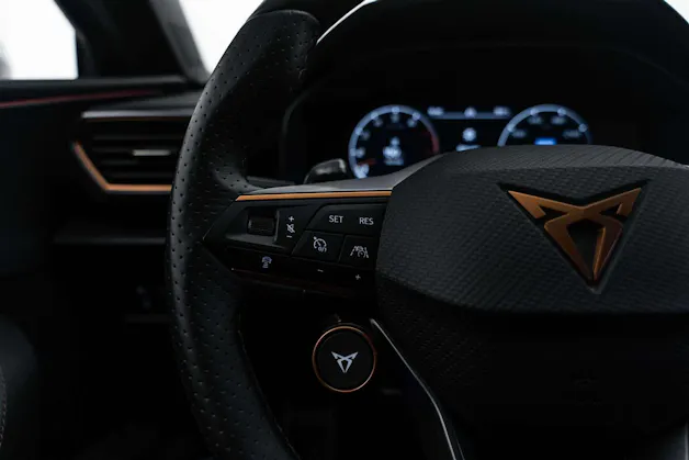 CUPRA LEON ST 2.0 TSI VZ DSG 4Drive 310PS