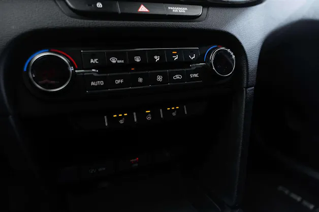 Kia KIA Ceed 1.4 T-GDi Power DCT