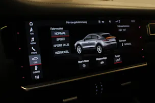 PORSCHE Cayenne GTS Coupé Carbon Paket | PDLS | Soft-Close | Head-Up | 360° Kamera | Hinterachslenk. |