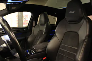 PORSCHE Cayenne GTS Coupé Carbon Paket | PDLS | Soft-Close | Head-Up | 360° Kamera | Hinterachslenk. |
