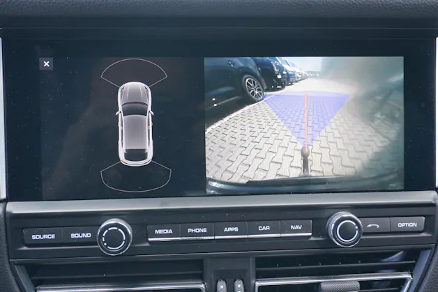 PORSCHE Macan S