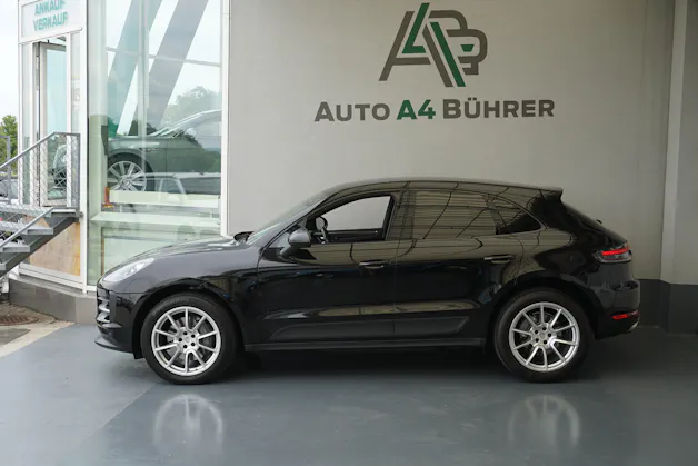 PORSCHE Macan S
